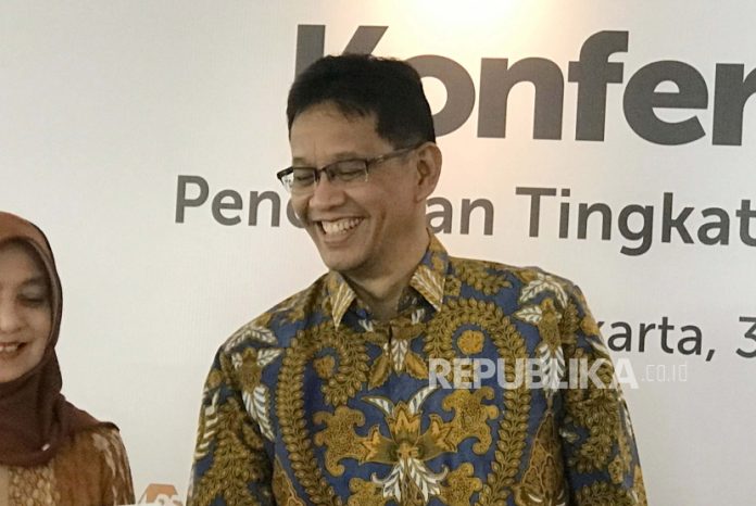 LPS Tanggapi Keinginan Pemerintah Indonesia Bergabung dengan BRICS Ketua Dewan Komisioner Lembaga Penjamin Simpanan (LPS) Purbaya Yudhi Sadewa dalam konferensi pers tingkat bunga penjaminan (TBP), Selasa (30/1/2024).