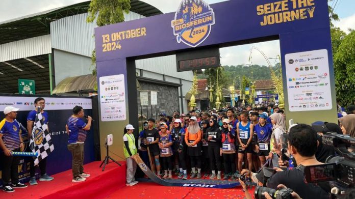 Biosferun 2024 di Kulonprogo Dukung Peningkatan Ekosistem Sport Tourism Badan Otorita Borobudur (BOB) menyelenggarakan acara trail run Biosferun 2024 di Lapangan Desa Pagerharjo, Kulonprogo, Ahad (13/10/2024).