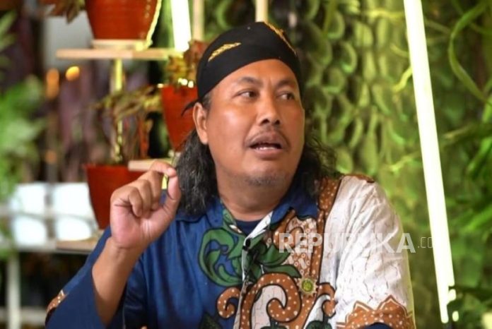 Kiai Cepu: Sastra Islam tak Sekadar Tampilkan Simbol Keislaman