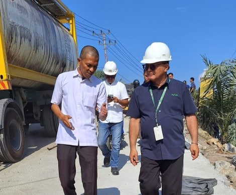 Apical Fasilitasi Perbaikan Jembatan dan Jalan di Kelurahan Lubuk Gaung Dumai Riau