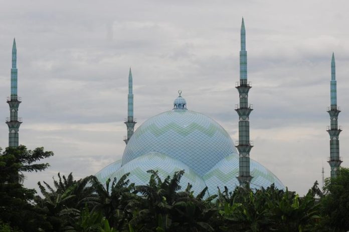Memulai Hari dengan Ibadah: Jadwal Sholat Hari Ini di Makassar