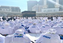 Bentuk Syukur Dapat Umrah dari PNM, Tangis Haru Nasabah PNM Mekaar di Sujud Pertama